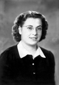 Mary Jane Herrell in 1941